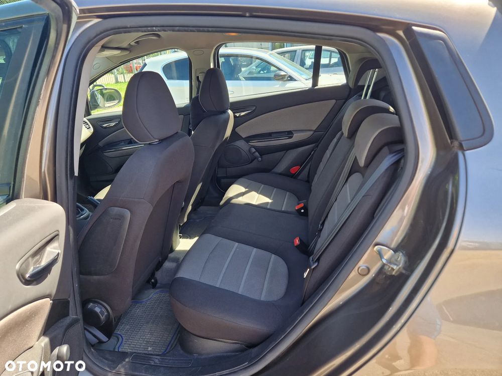 Fiat Bravo 1.4 16V Active Euro5 - 9