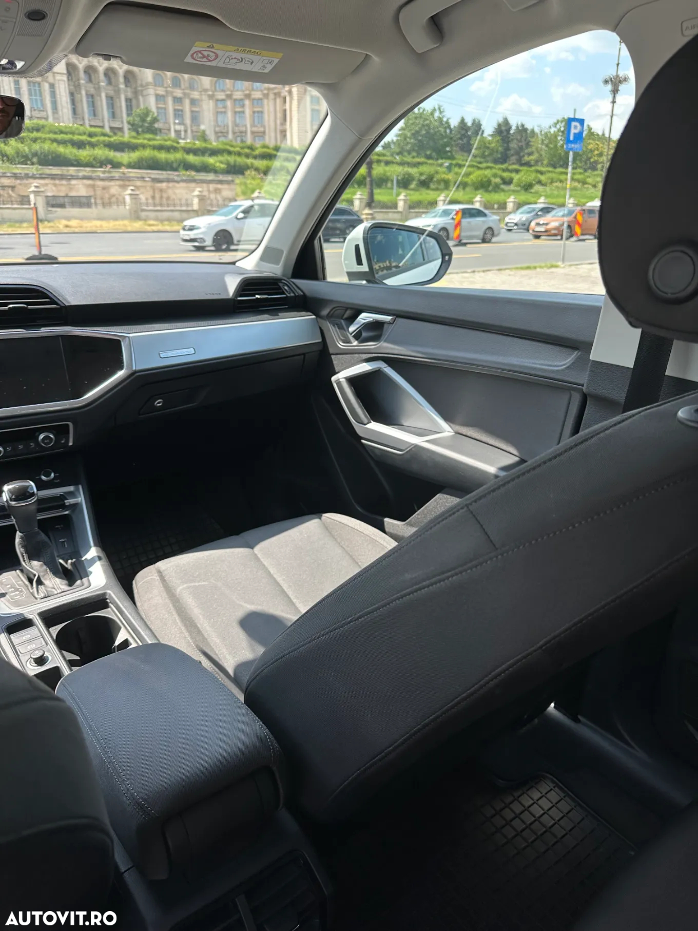 Audi Q3 2.0 40 TFSI S tronic quattro - 16