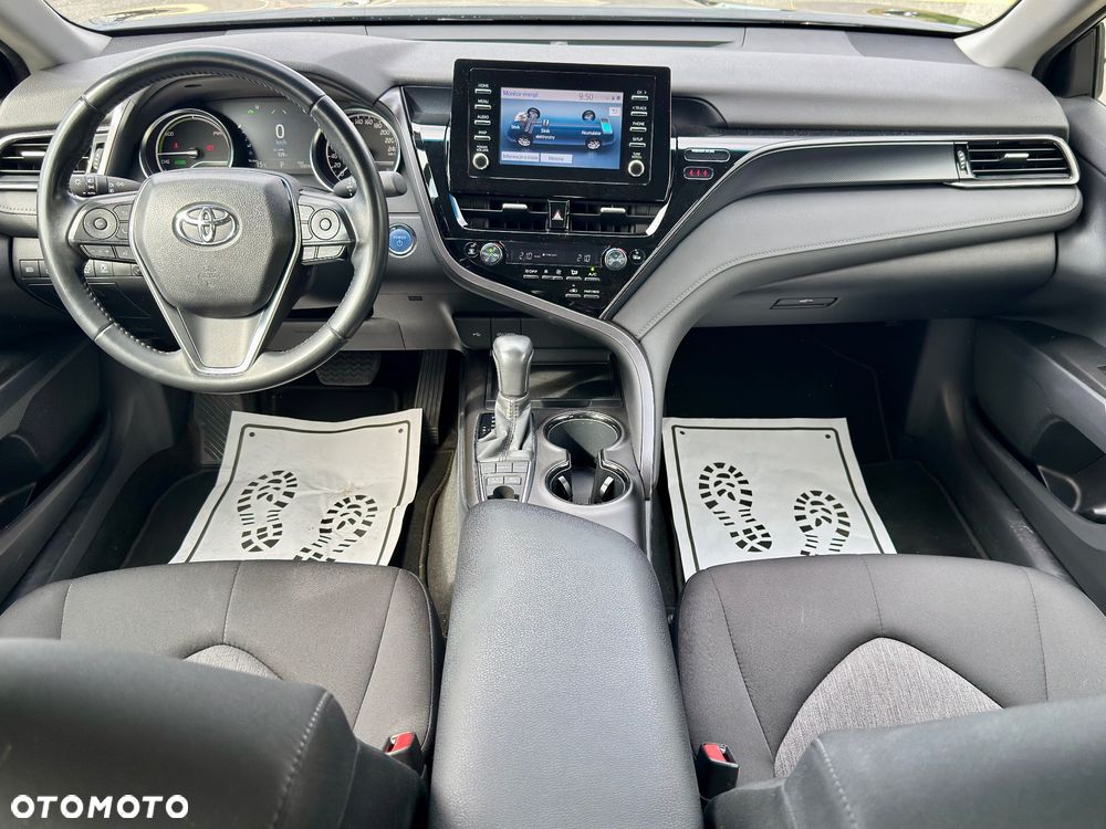 Toyota Camry 2.5 Hybrid Comfort CVT - 13