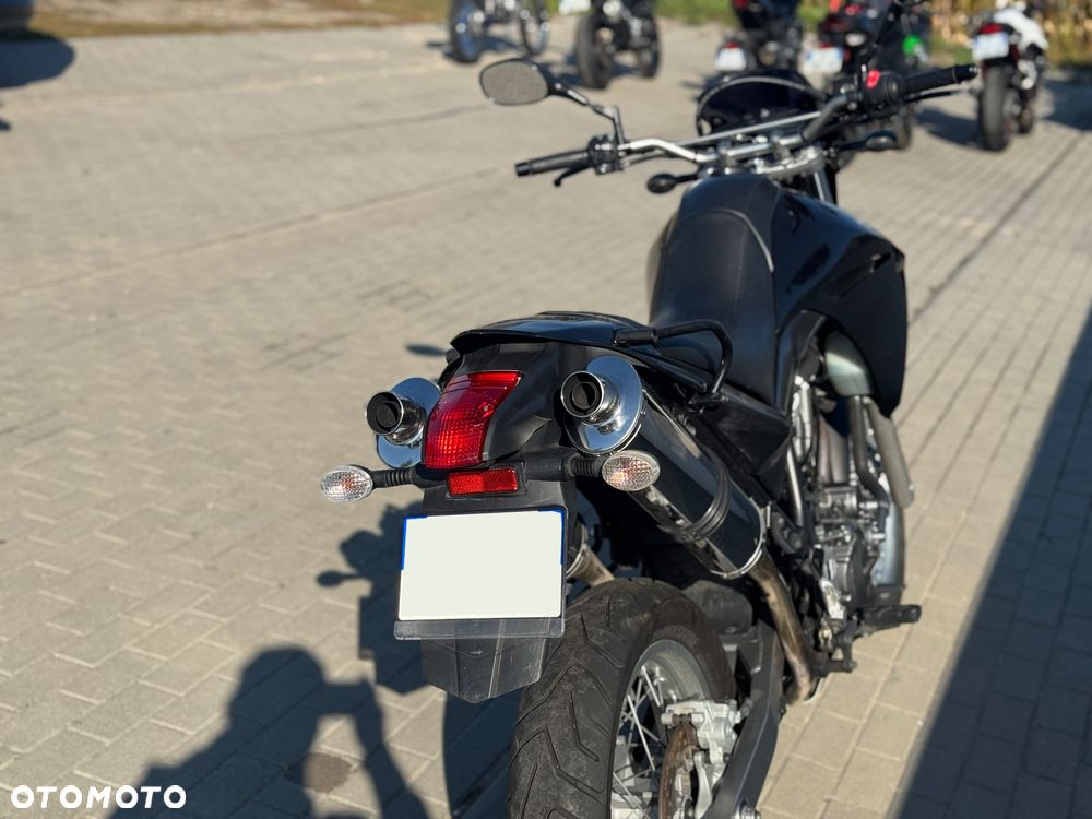 Yamaha XT - 9