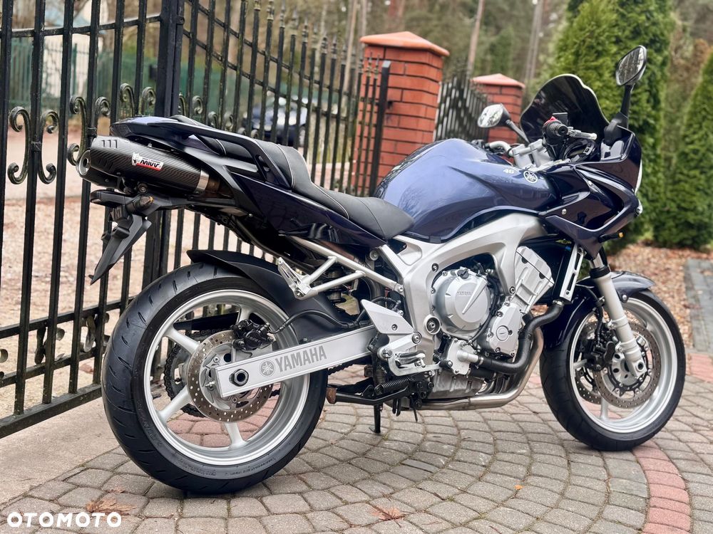 Yamaha FZ6 - 4