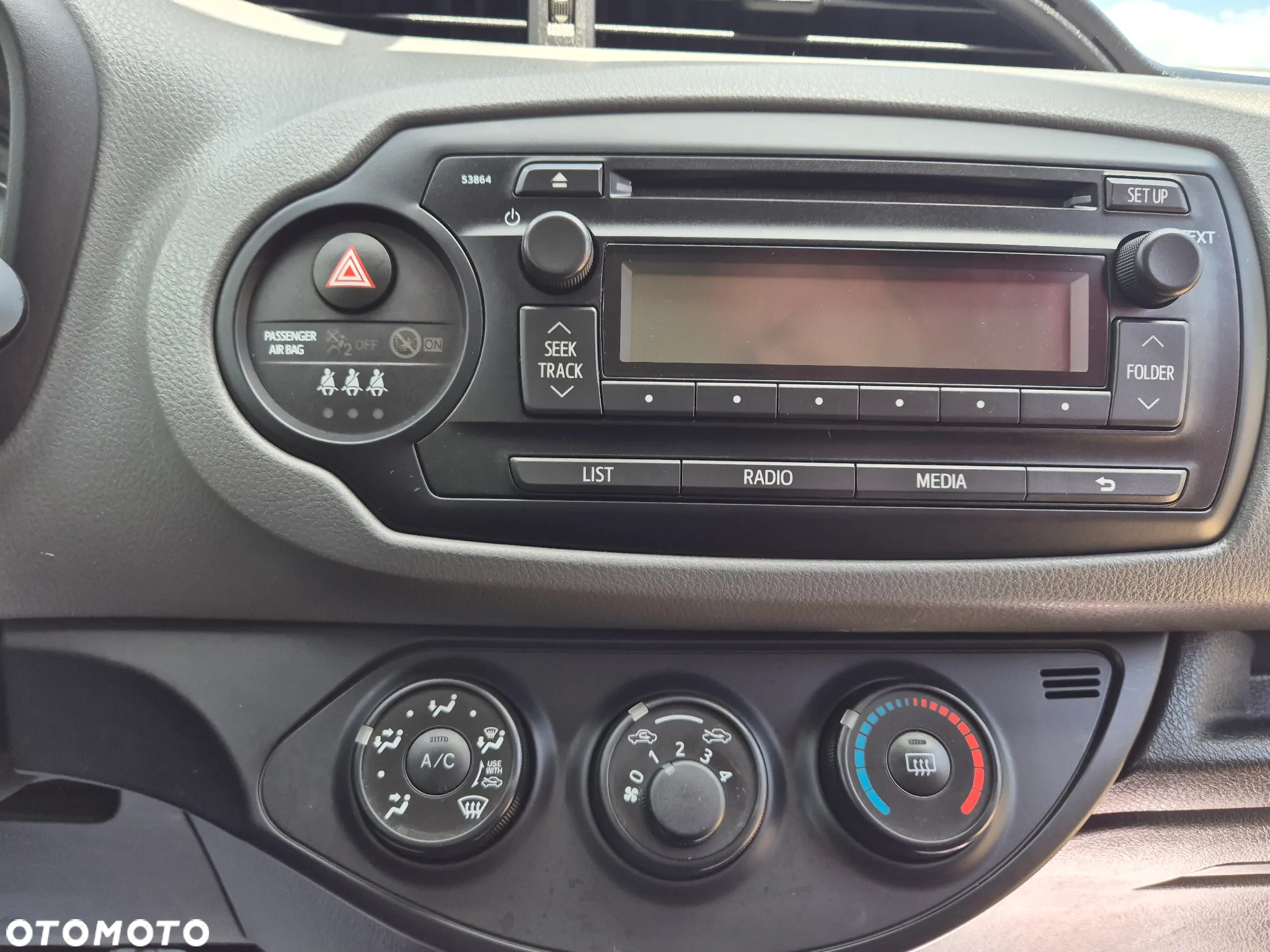 Toyota Yaris 1.0 Active - 32