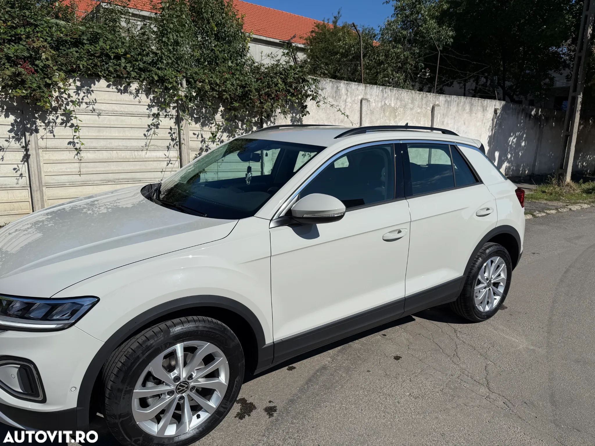 Volkswagen T-ROC 1.0 TSI Advanced - 2