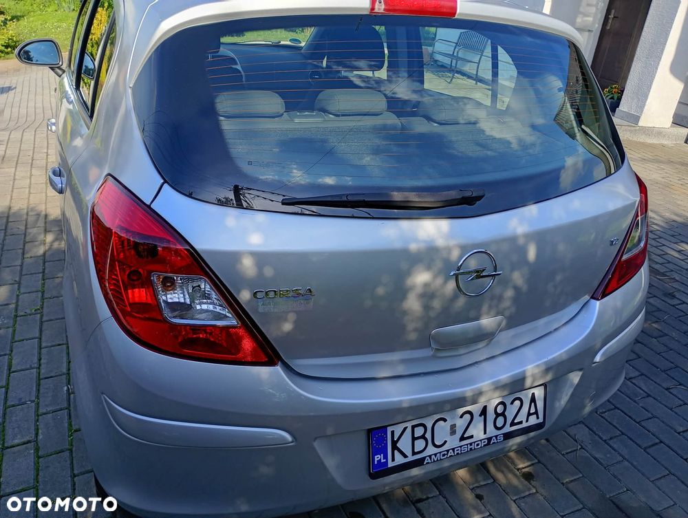 Opel Corsa 1.2 16V Easytronic Innovation - 4