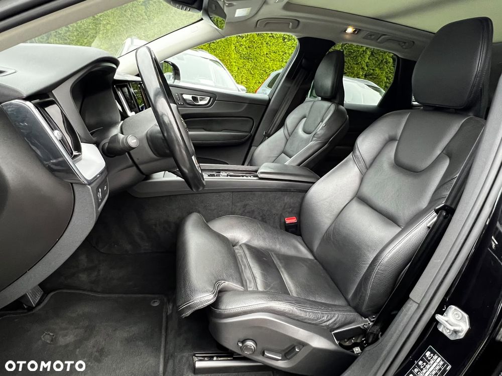 Volvo XC 60 B4 D Geartronic RDesign - 13