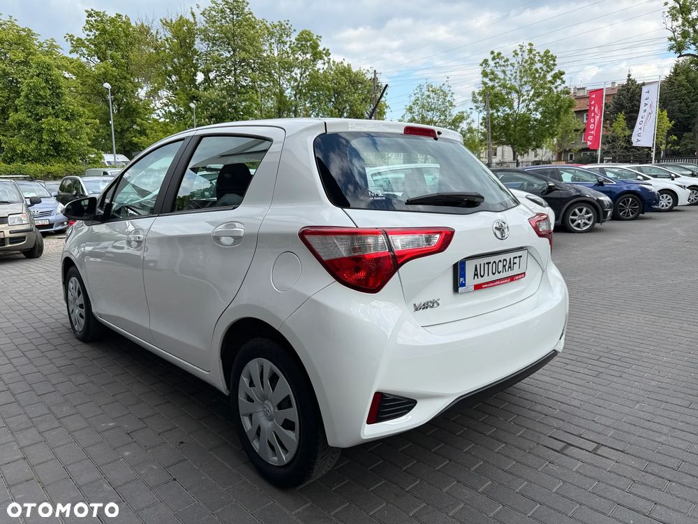 Toyota Yaris 1.5 Active - 16