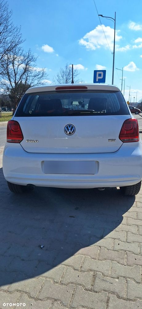 Volkswagen Polo 1.6 TDI DPF Highline - 11