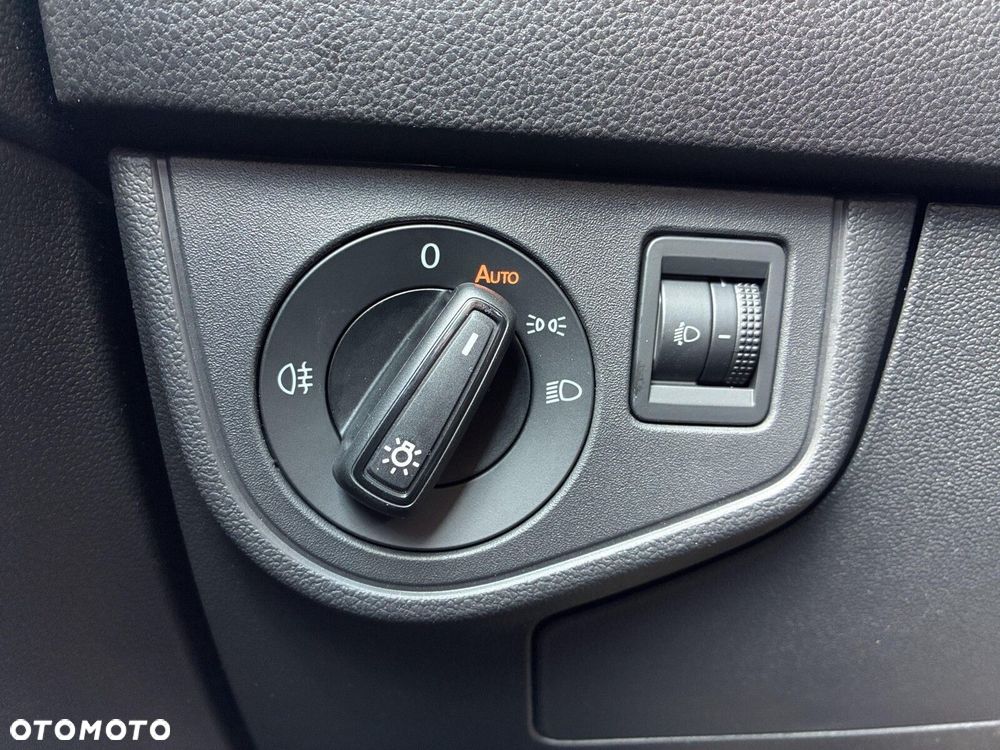Volkswagen Polo - 23