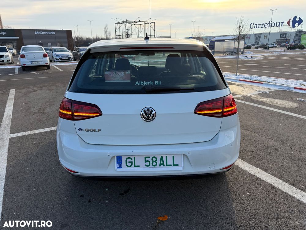 Volkswagen Golf e-Golf - 16