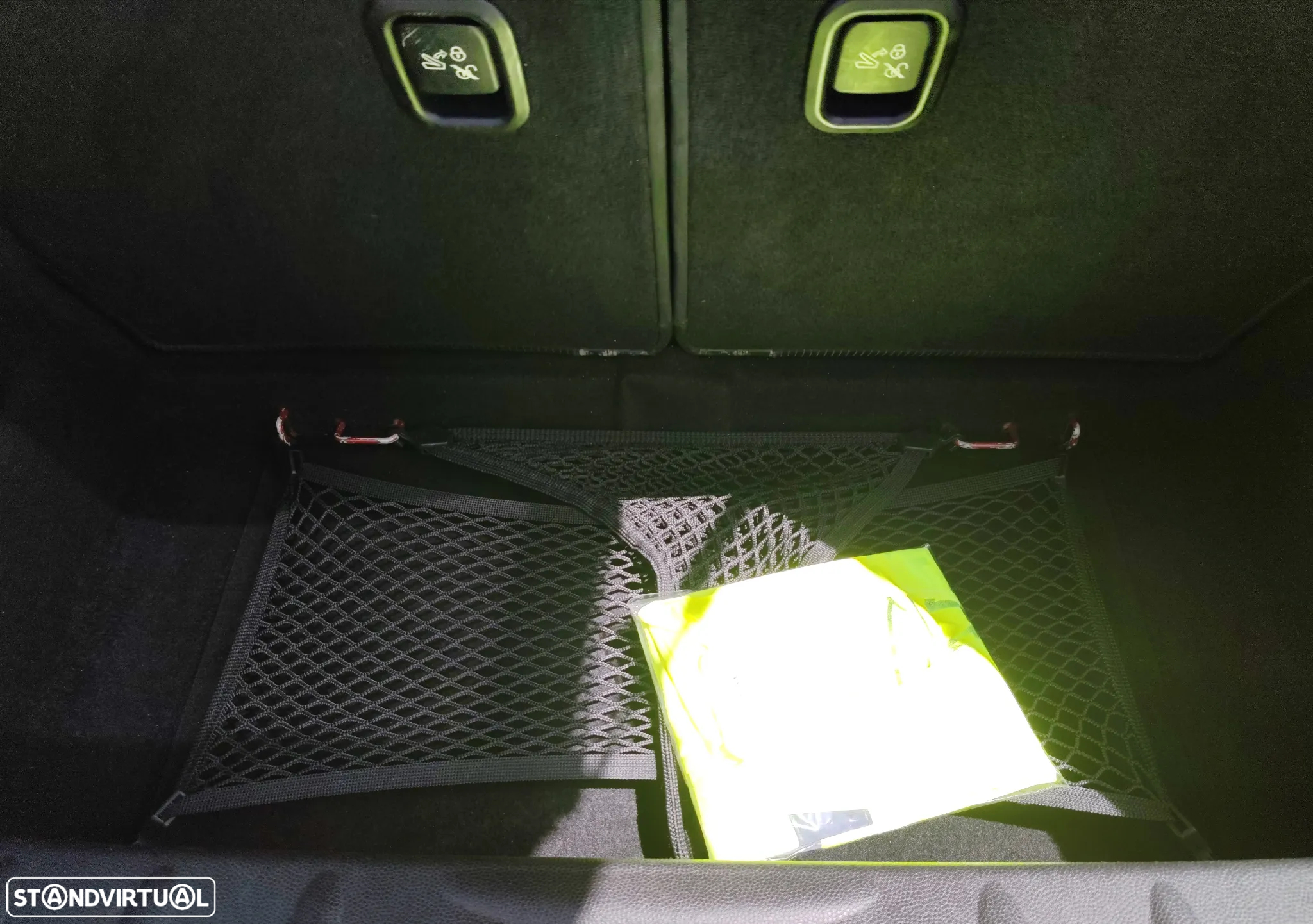 MINI 3 Portas Cooper - 12