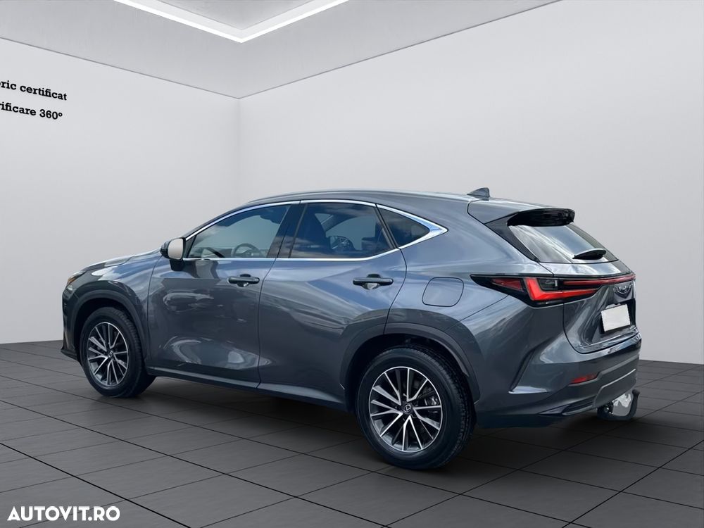 Lexus Seria NX 450h+ E-FOUR Executive Line - 7