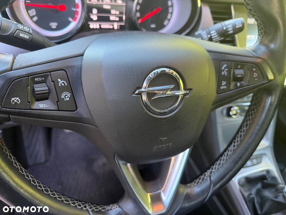 Opel Astra 1.4 Turbo Dynamic - 27