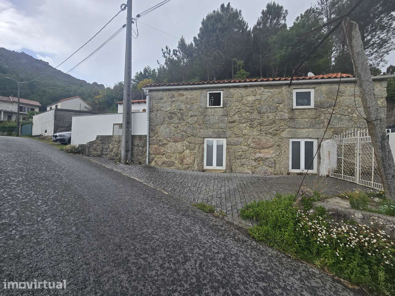 Moradia, 2 quartos, Ponte da Barca, Azias - Grande imagem: 4/28