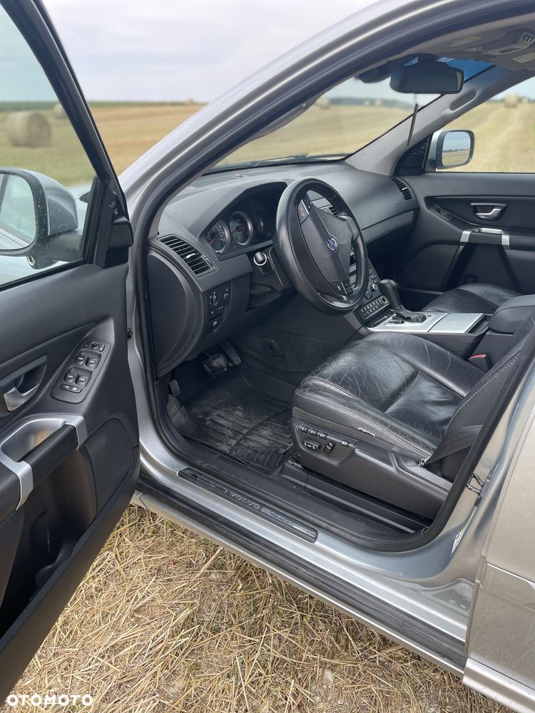 Volvo XC 90 - 3