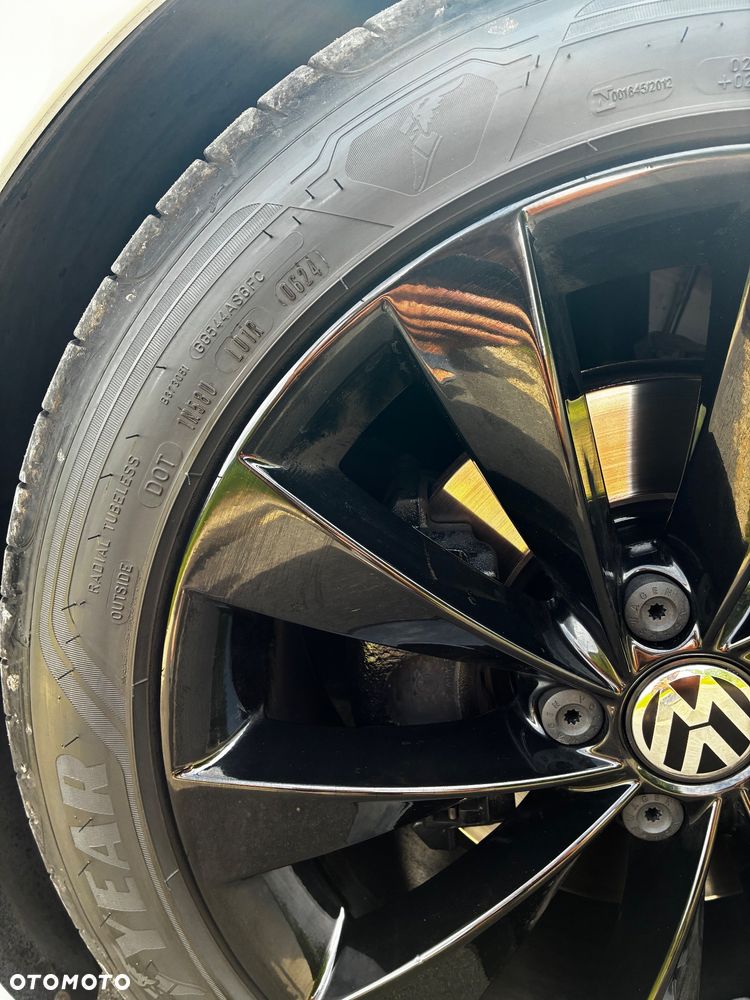 Volkswagen Arteon 2.0 TSI R-Line DSG - 29