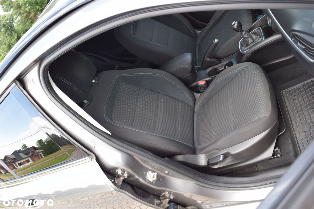Fiat Tipo 1.4 T-Jet Lounge - 23