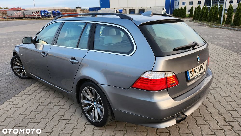 BMW Seria 5 - 24