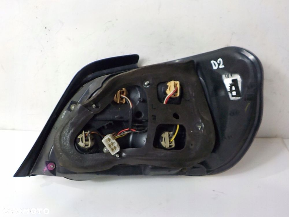 SUBARU IMPREZA II GD SEDAN LAMPA LEWA TYLNA LEWY TYŁ UK - 5