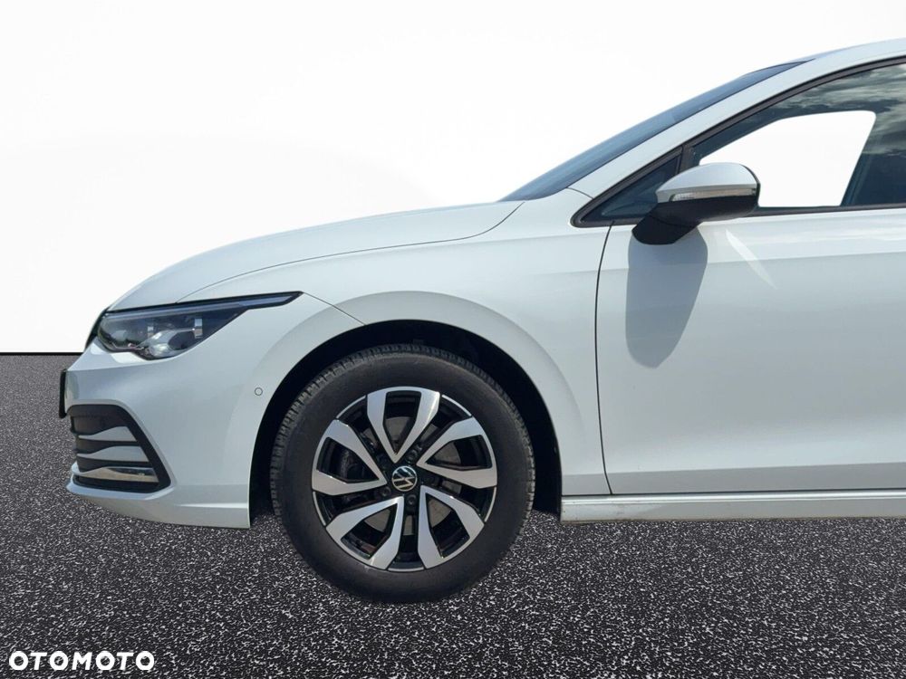 Volkswagen Golf - 12