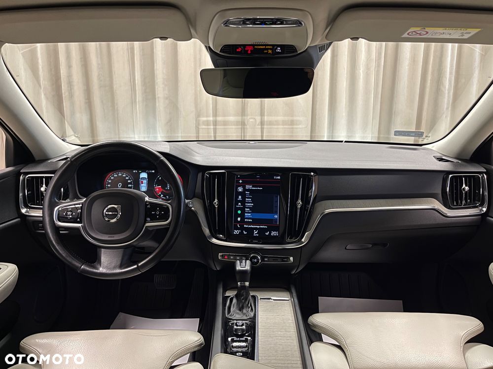 Volvo V60 D4 Inscription - 8