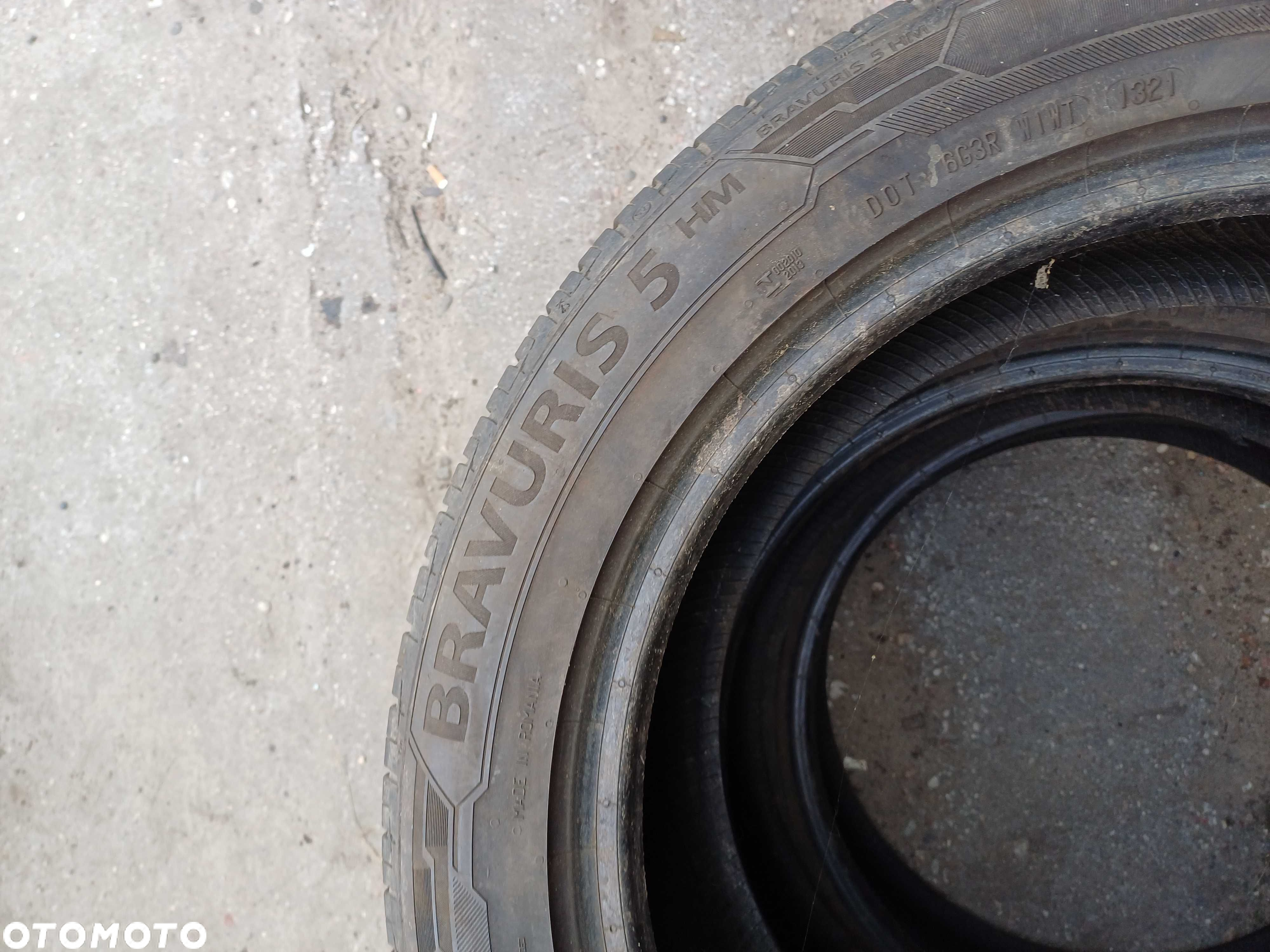 Barum Bravuris 5 215/55 R17 94V 2021r - 3