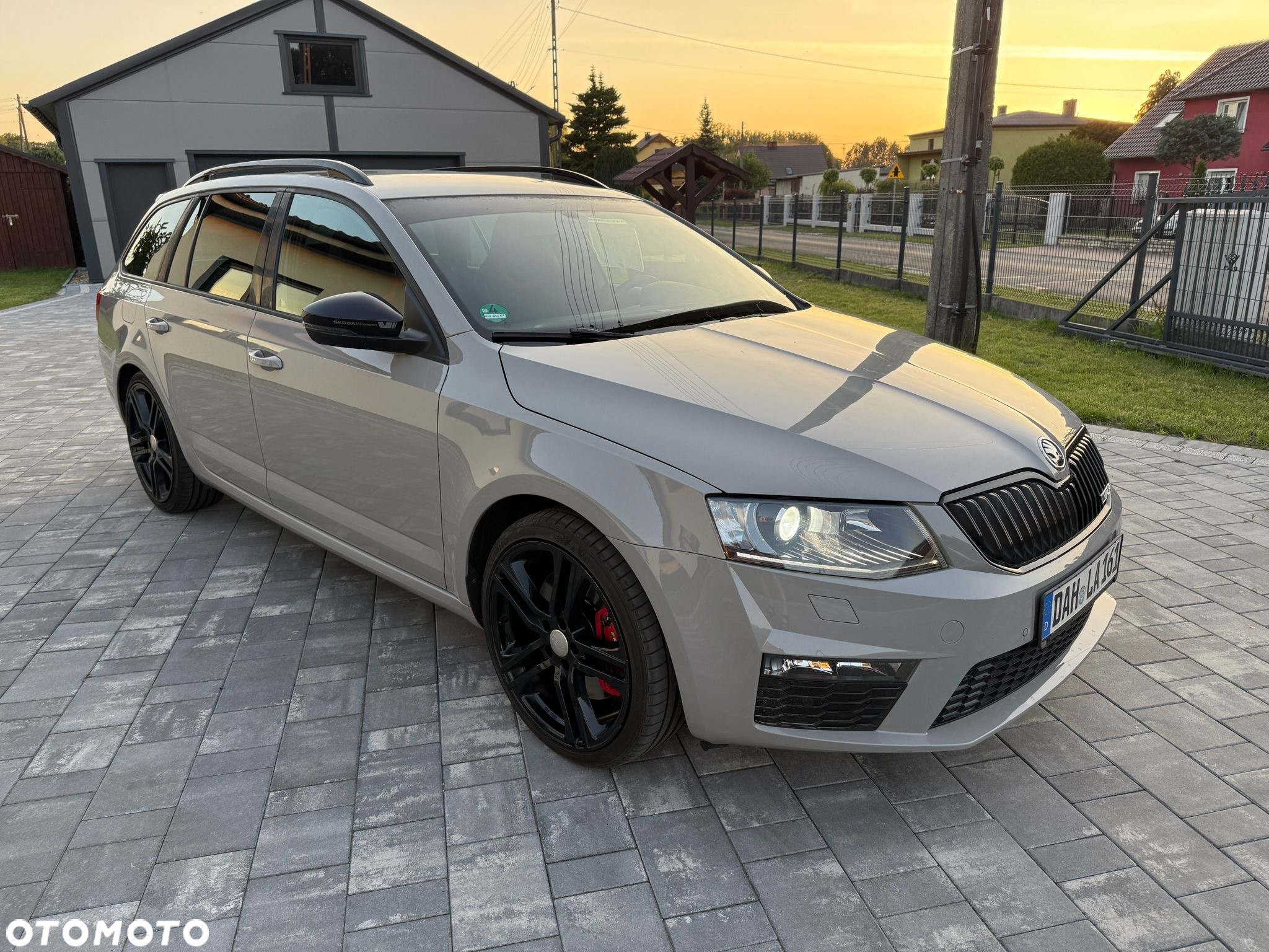 Skoda Octavia Combi 2.0 TSI (Green tec) RS - 6