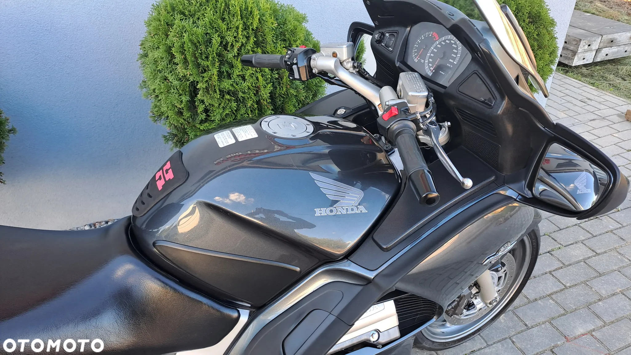 Honda ST - 20