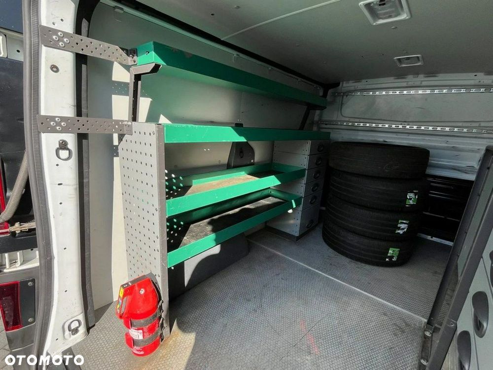 Renault Trafic - 14