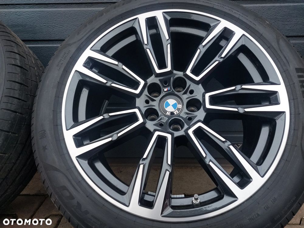 BMW G60 G61 G42 G20 G21 G22 G23 G26 G30 G31 FELGI KOŁA STYLING 935M 5X112 8.5J R19 ET29 OE BMW 5A324E0 245/45 PIRELLI P ZERO NOWE! - 5