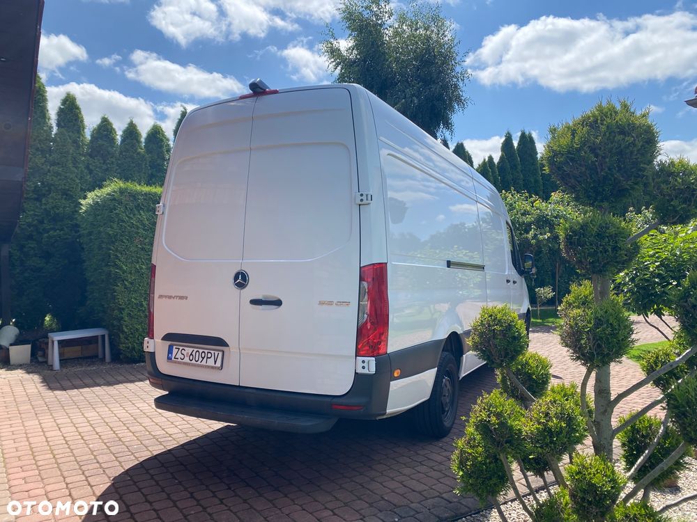 Mercedes-Benz SPRINTER 319 L3H2 - 5