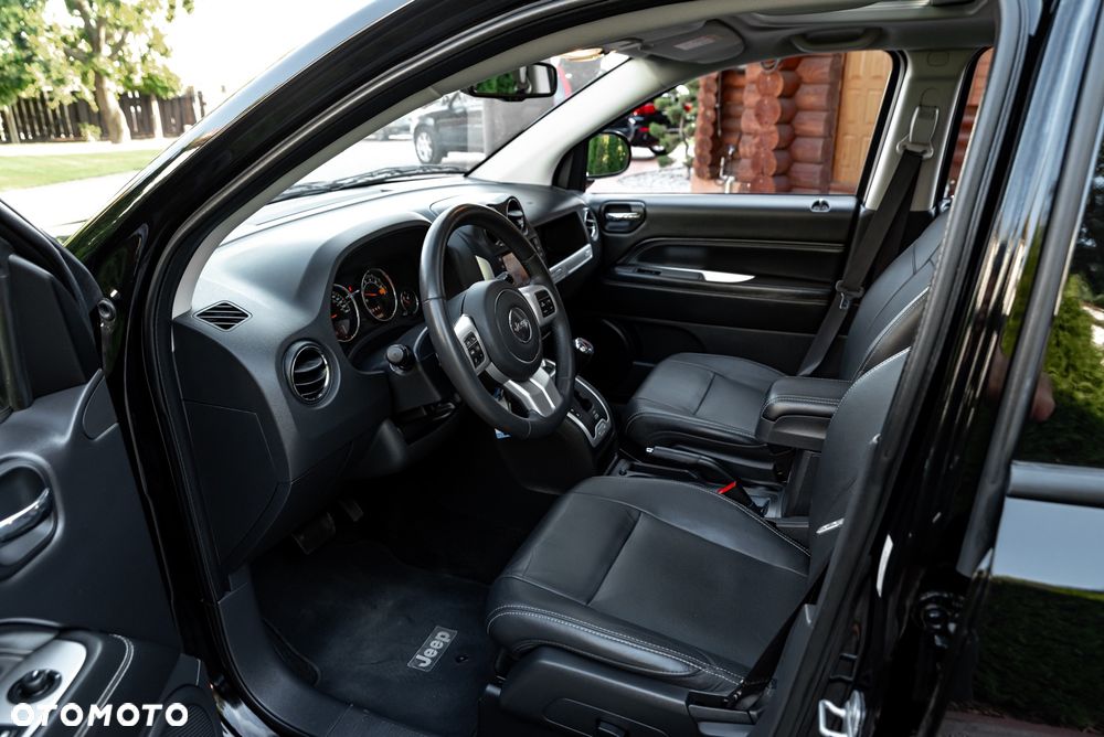 Jeep Compass 2.4 CVT Limited - 17