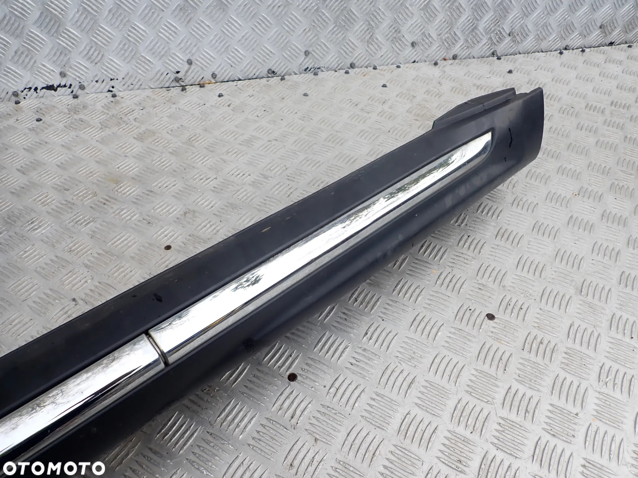 LISTWA PROGOWA MITSUBISHI OUTLANDER 6512A321-01 - 2