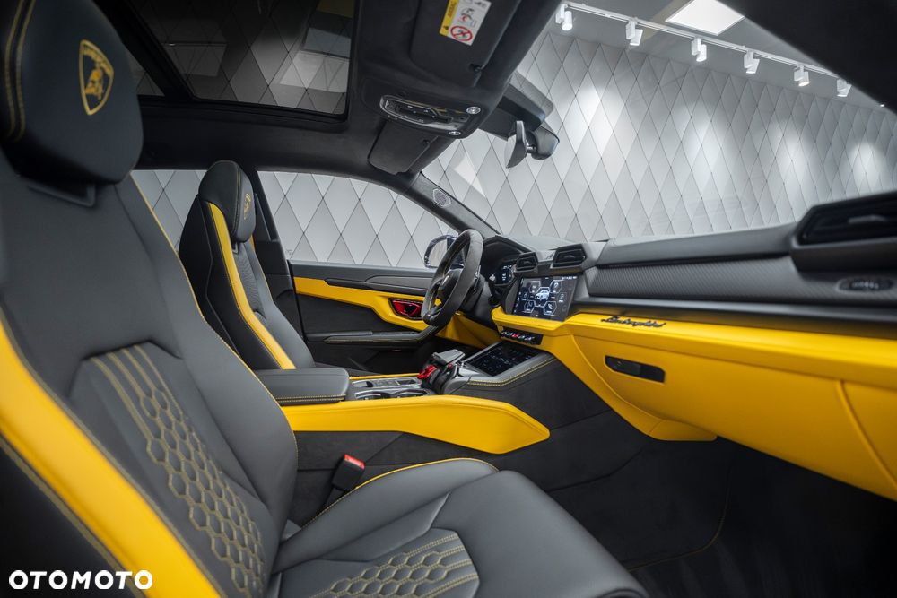 Lamborghini Urus - 9