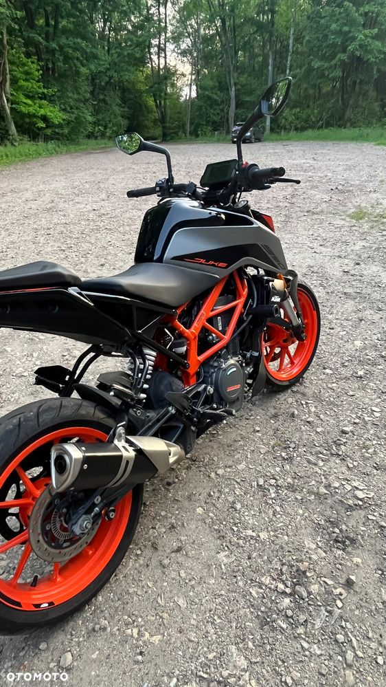 KTM Duke 390 - 4