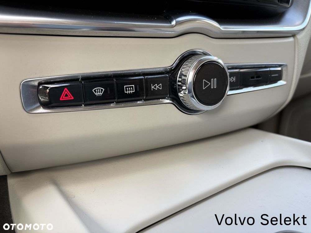 Volvo XC 60 - 17
