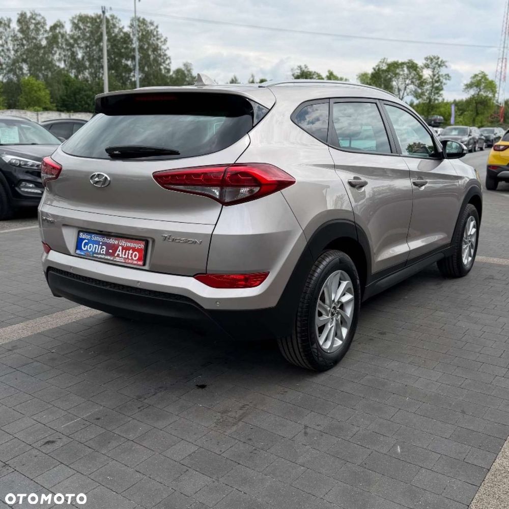 Hyundai Tucson - 11