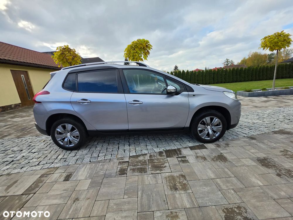 Peugeot 2008 PureTech 82 Active - 12