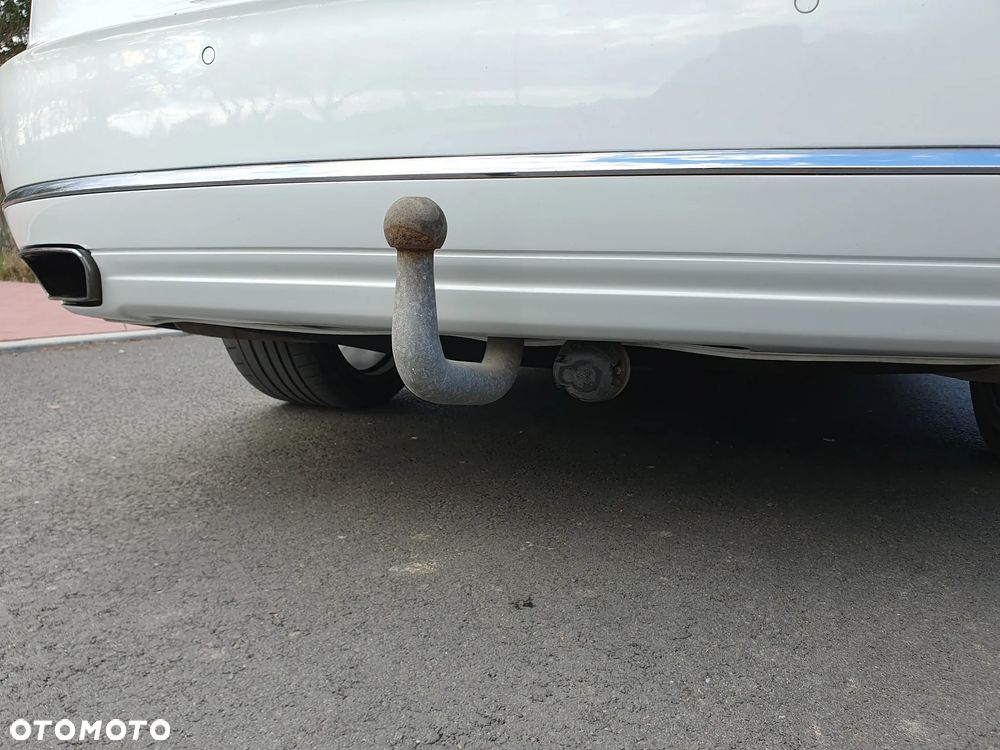 Audi A8 4.2 TDI DPF (clean diesel) quattro tiptronic - 13