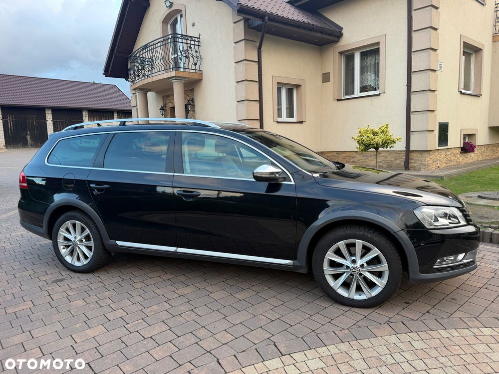 Volkswagen Passat Alltrack 2.0 TDI 4Motion DSG BlueMotion Tec - 19