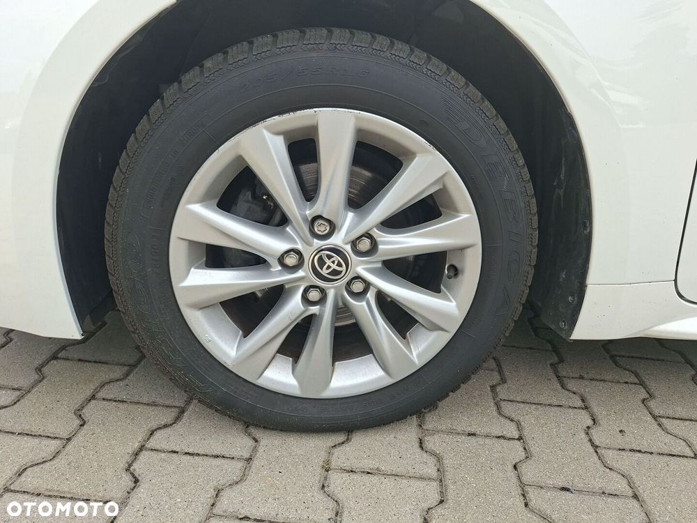 Toyota Corolla 1.8 Hybrid Comfort - 18