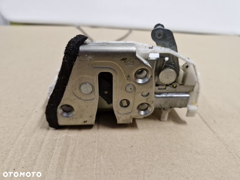 SUZUKI SWIFT MK6 ZAMEK DRZWI PRAWY TYŁ TYLNY 2 PIN - 4