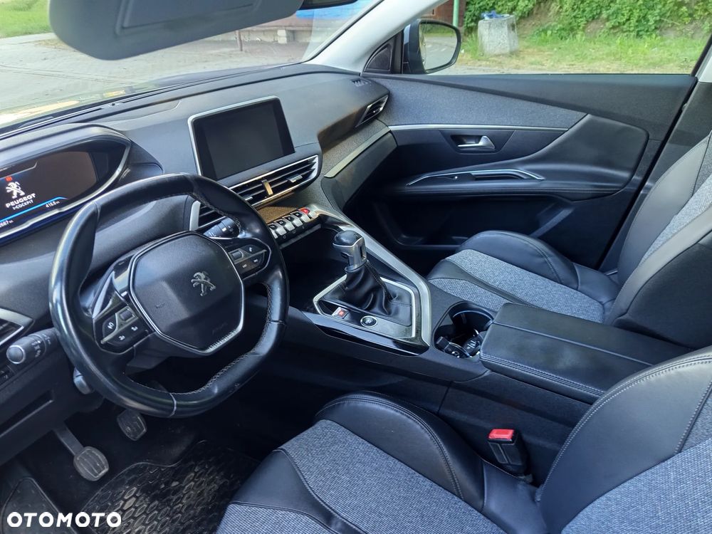 Peugeot 3008 - 5