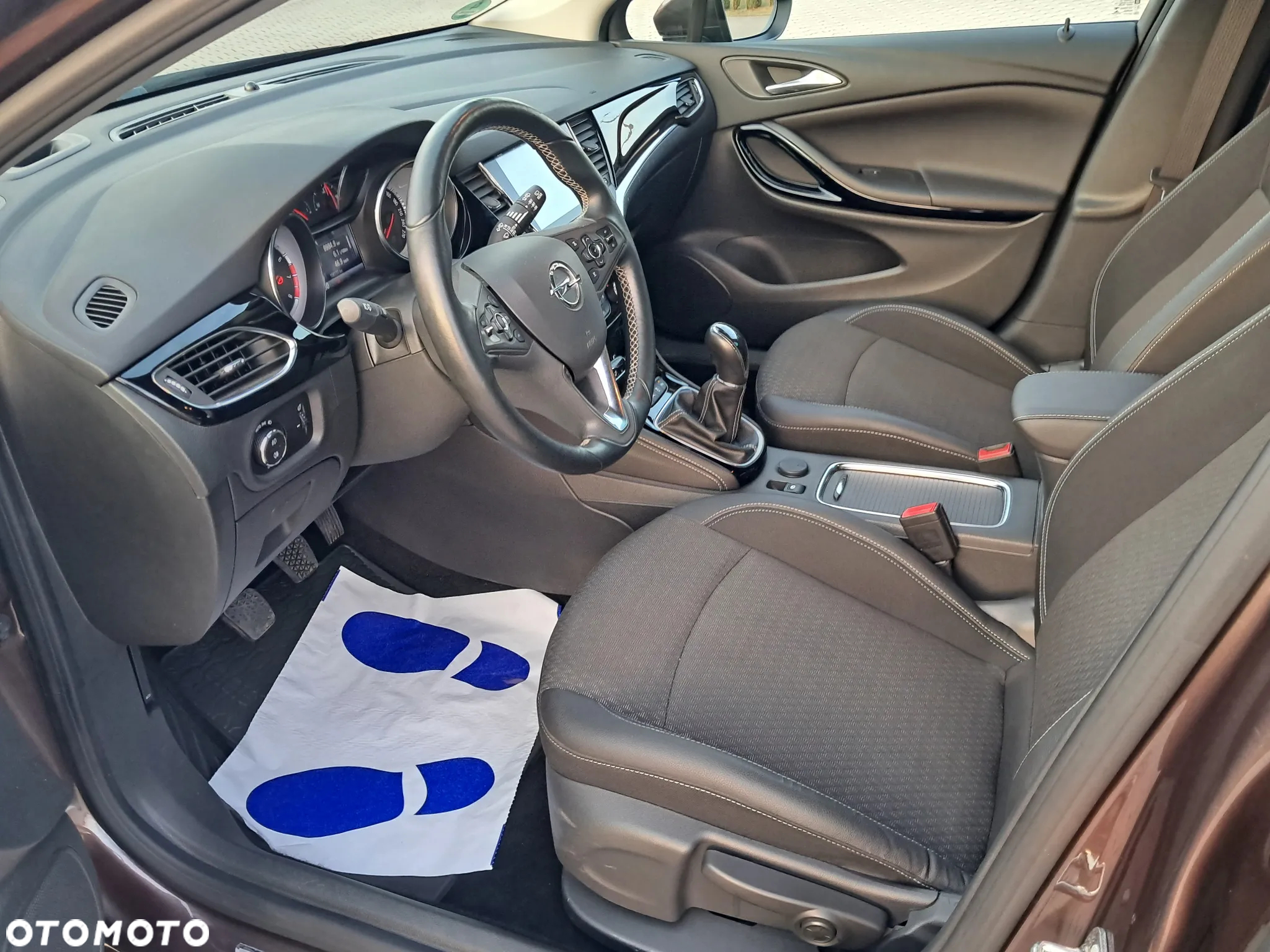 Opel Astra 1.4 Turbo Start/Stop Sports Tourer Innovation - 24
