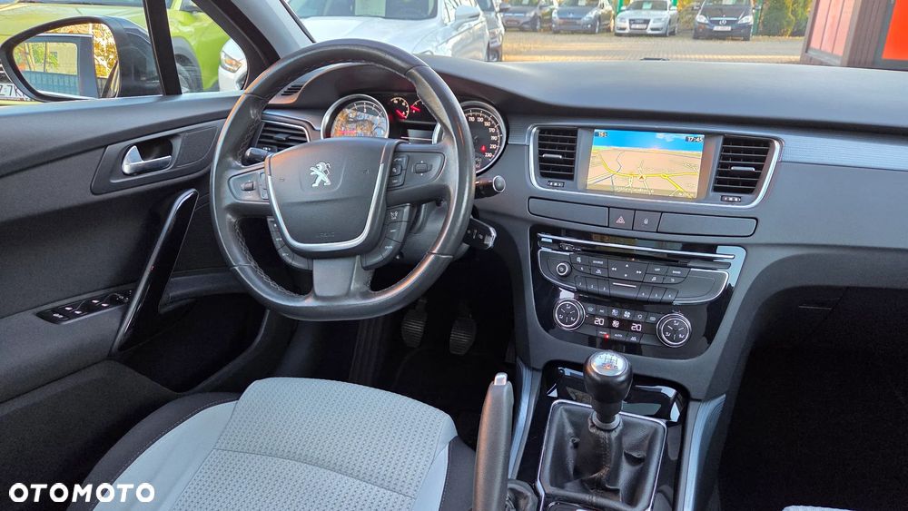 Peugeot 508 HDi FAP 140 Active - 29