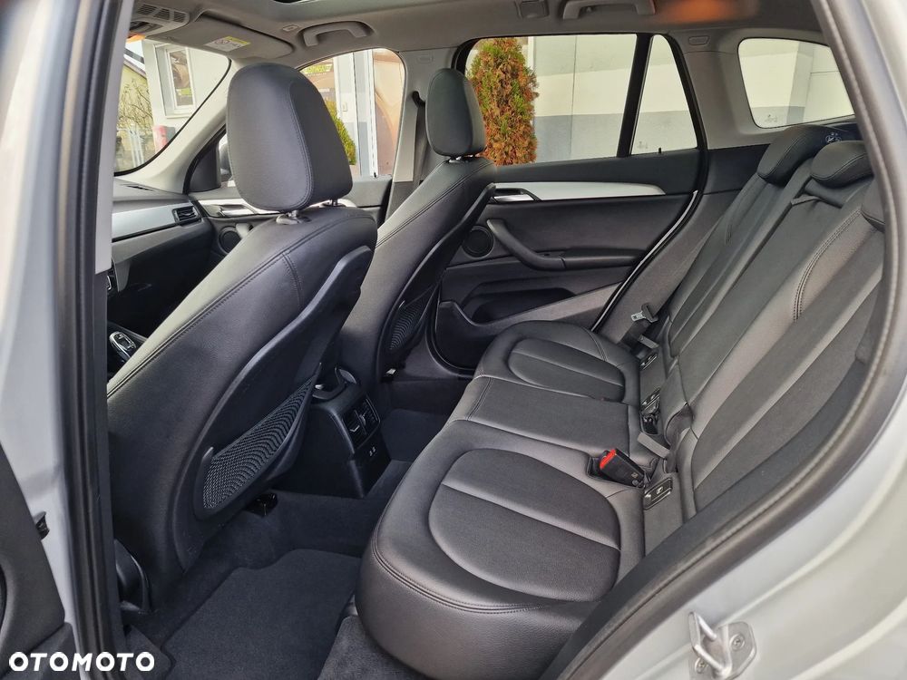 BMW X1 sDrive18d Sport Line sport - 20