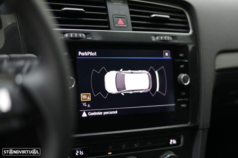 VW Golf 1.0 TSI R-Line - 15