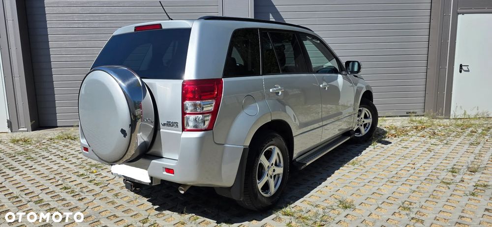 Suzuki Grand Vitara 1.9 DDiS - 4