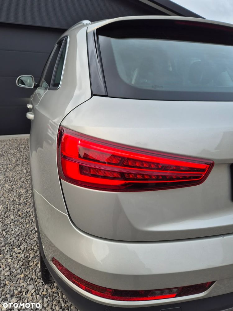 Audi Q3 2.0 TFSI Quattro S tronic design - 18