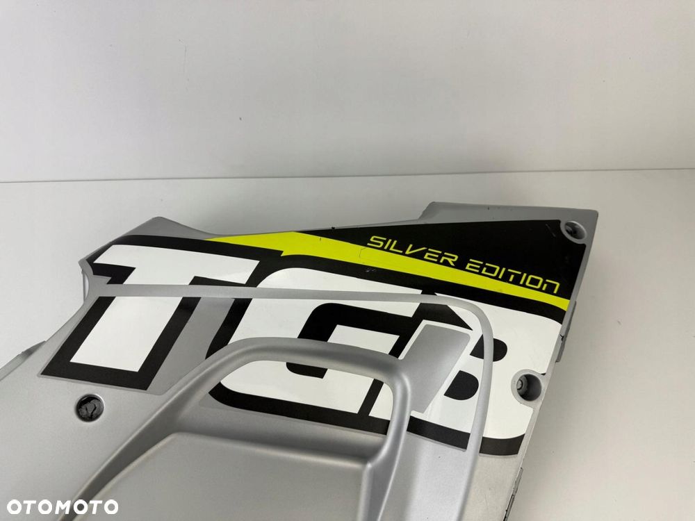Prawa boczna owiewka bok TGB BLADE 550 600 1000 2019+ - 4