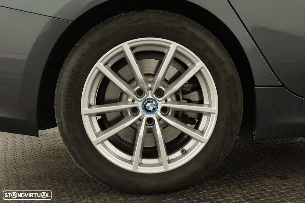 BMW 320 e Touring Auto - 5